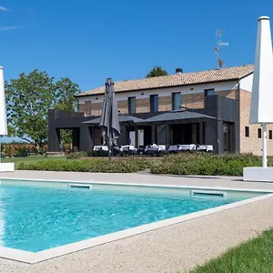  Bed and breakfast Sei Sequoie Nature & Charme